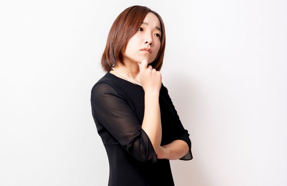 なんで葬儀は黒い服なの？